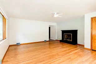 217 Edgewood Ave, Aliquippa, PA 15001 - Photo 18