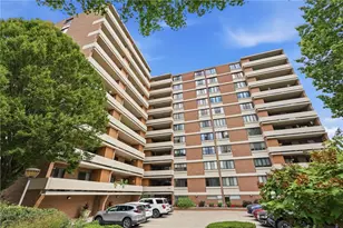 220 N Dithridge, Pittsburgh, PA 15213 - Photo 1