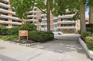 220 N Dithridge, Pittsburgh, PA 15213 - Photo 2