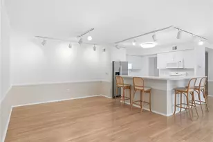220 N Dithridge, Pittsburgh, PA 15213 - Photo 18