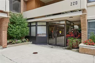 220 N Dithridge, Pittsburgh, PA 15213 - Photo 4