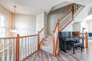 332 Marshall Heights Dr, Marshall, PA 15090 - Photo 4