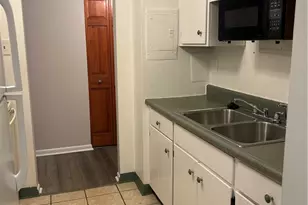 2160 Greentree Rd, Scott Township, PA 15220 - Photo 18