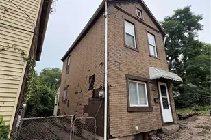 907 Walnut St, North Braddock, PA 15104 - Photo 4