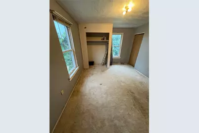 907 Walnut Street, North Braddock, PA 15104 - Photo 18