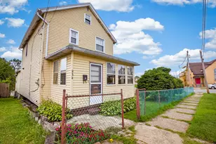 934 8th Ave, Brackenridge, PA 15014 - Photo 1