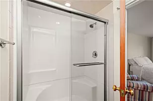 194 Parkridge Ln, Pittsburgh, PA 15228 - Photo 22