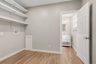 2313 Tilbury Ave, Pittsburgh, PA 15217 - Photo 18