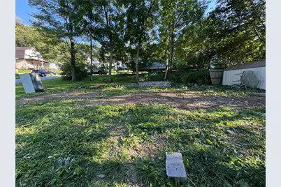 108 Highland Ave, Butler, PA 16001 - Photo 2