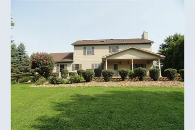104 Spring Ridge Drive, Center Township, PA 16001 - Photo 2