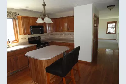104 Spring Ridge Drive, Center Township, PA 16001 - Photo 10