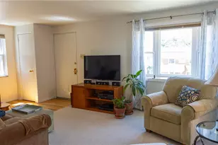 2121 Fairland St, Pittsburgh, PA 15210 - Photo 6