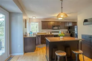 8506 Club Side Dr, Adams Township, PA 16046 - Photo 6