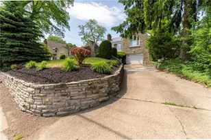 424 Bower Hill Rd, Pittsburgh, PA 15228 - Photo 1