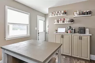 717 June Lee St, Ellwood City, PA 16117 - Photo 12