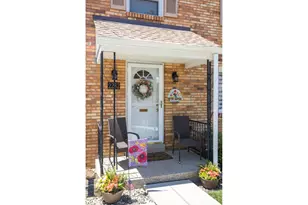 2232 Lucina Ave, Pittsburgh, PA 15210 - Photo 2