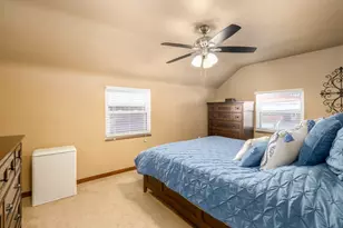 2232 Lucina Ave, Pittsburgh, PA 15210 - Photo 14
