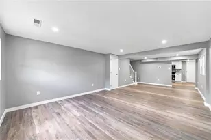 20 Greenwich St, Harrison Township, PA 15065 - Photo 2