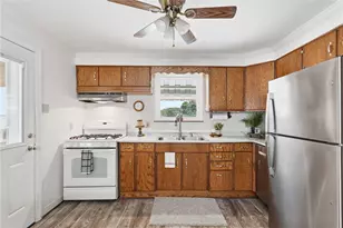 4205 Greenridge, Pittsburgh, PA 15234 - Photo 16
