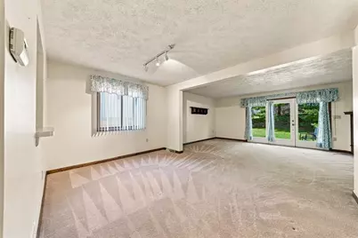 701 Forest Edge Court, Pittsburgh, PA 15090 - Photo 4