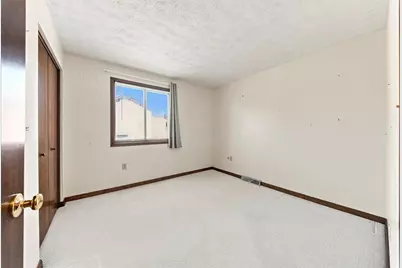 701 Forest Edge Court, Pittsburgh, PA 15090 - Photo 18