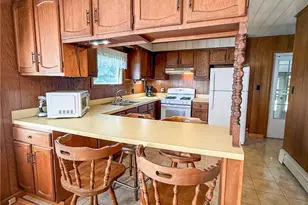 552 Queenstown Rd, Perry Township, PA 16041 - Photo 4
