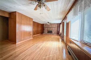 552 Queenstown Rd, Perry Township, PA 16041 - Photo 6