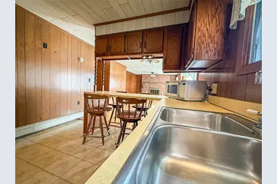 552 Queenstown Rd, Perry Township, PA 16041 - Photo 14