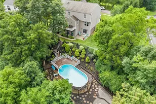 101 Tuscany Ridge Dr, Collier Township, PA 15071 - Photo 36
