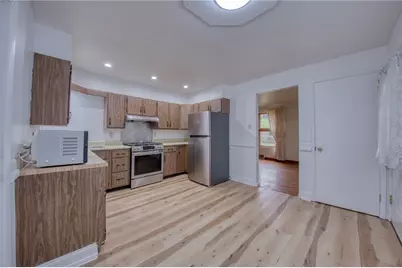 77 Bellview Cir, Robinson Twp, PA 15136 - Photo 10