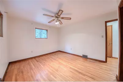77 Bellview Cir, Robinson Twp, PA 15136 - Photo 22