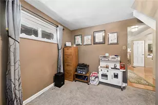 803 Killarney Dr, Pittsburgh, PA 15234 - Photo 8