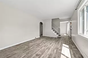 545 Center Hill Rd, Pittsburgh, PA 15239 - Photo 10