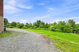 545 Center Hill Rd, Pittsburgh, PA 15239 - Photo 40