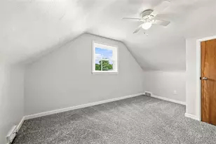 545 Center Hill Rd, Pittsburgh, PA 15239 - Photo 30