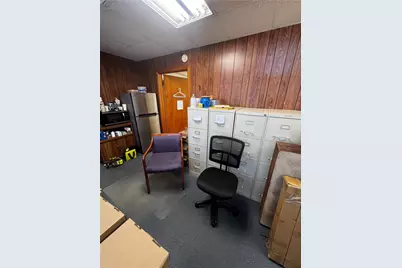 510 Station St, Bridgeville, PA 15017 - Photo 18