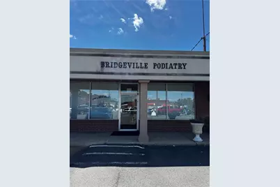 510 Station St, Bridgeville, PA 15017 - Photo 2