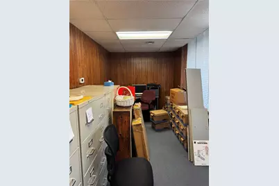 510 Station St, Bridgeville, PA 15017 - Photo 18