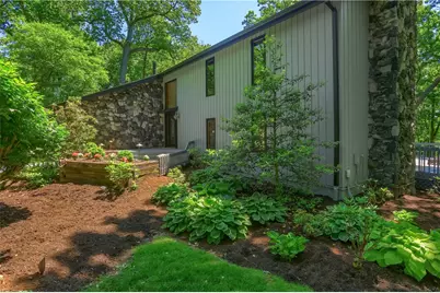 113 Buckingham Trail, Cranberry Township, PA 16066 - Photo 2