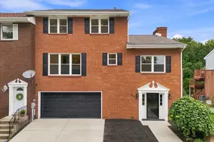 35 Manorfield Cir, Murrysville, PA 15626 - Photo 1