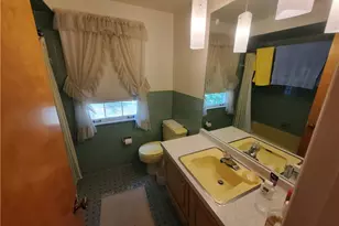 2103 Menold Dr, Pittsburgh, PA 15101 - Photo 22
