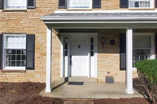 2103 Menold Dr, Pittsburgh, PA 15101 - Photo 4