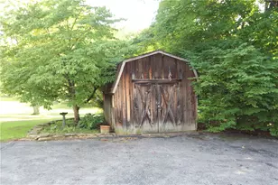 314 Redcut Lodge Rd, Derry Township, PA 15650 - Photo 42