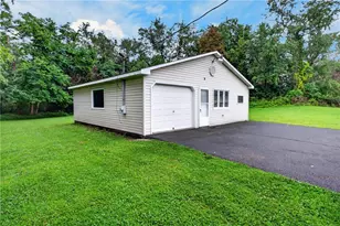 1933 Gay Ave, Hempfield Township, PA 15601 - Photo 26