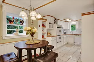1933 Gay Ave, Hempfield Township, PA 15601 - Photo 10