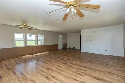 890 Campbell Run Rd, Manor Township, PA 16226 - Photo 8
