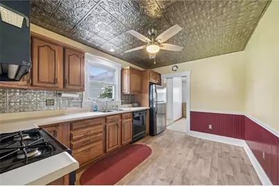 127 Carmichaels Street, Dry Tav-Rices Landing, PA 15357 - Photo 12
