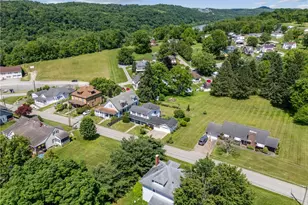 127 Carmichaels St, Dry Tav-Rices Landing, PA 15357 - Photo 32