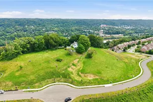1295 Stoops Ferry Rd, Moon/Crescent Twp, PA 15108 - Photo 10
