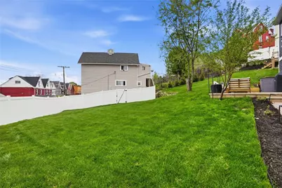 27 Natchez St, Pittsburgh, PA 15211 - Photo 6